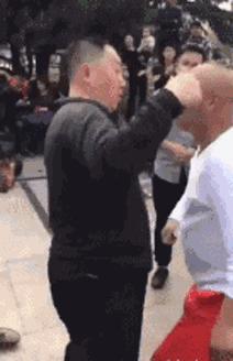 女友刚洗完澡该怎么回复,女朋友洗完澡冷得很该怎么回复