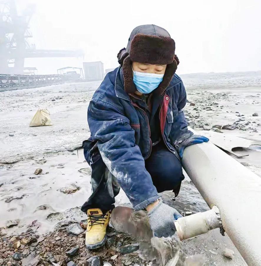这群鞍钢人，让寒冬有暖意