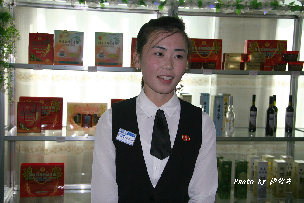 朝鲜夜晚商业街,朝鲜商业街