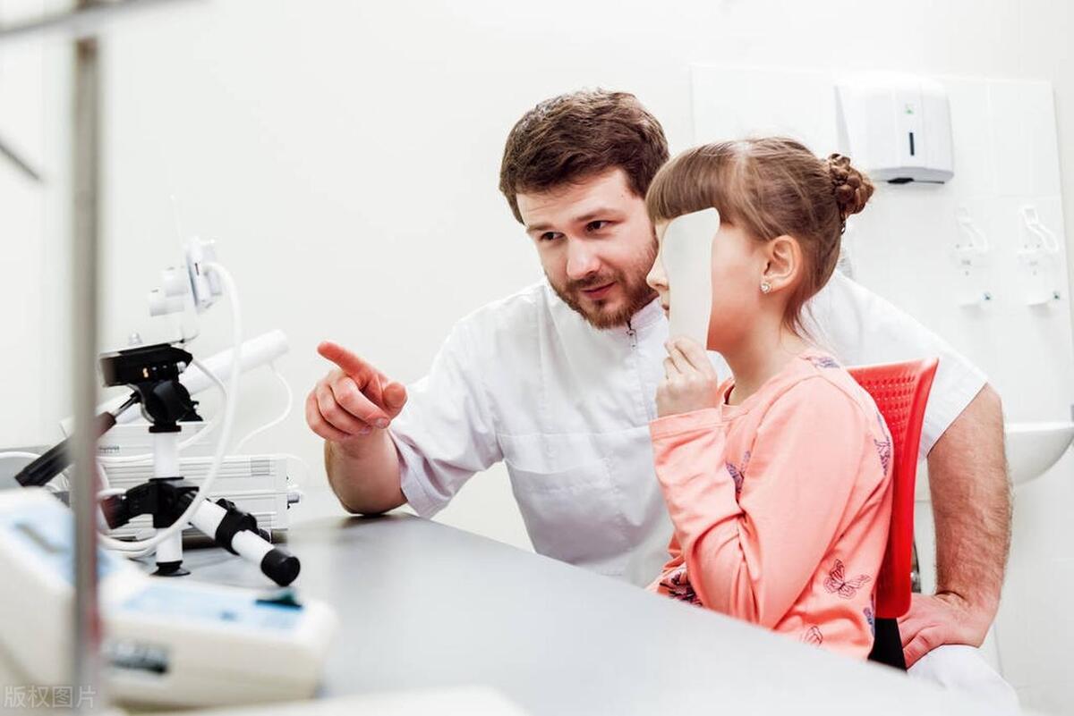 单眼间歇斜视自我矫正训练方法,斜视可以通过自己锻炼恢复吗