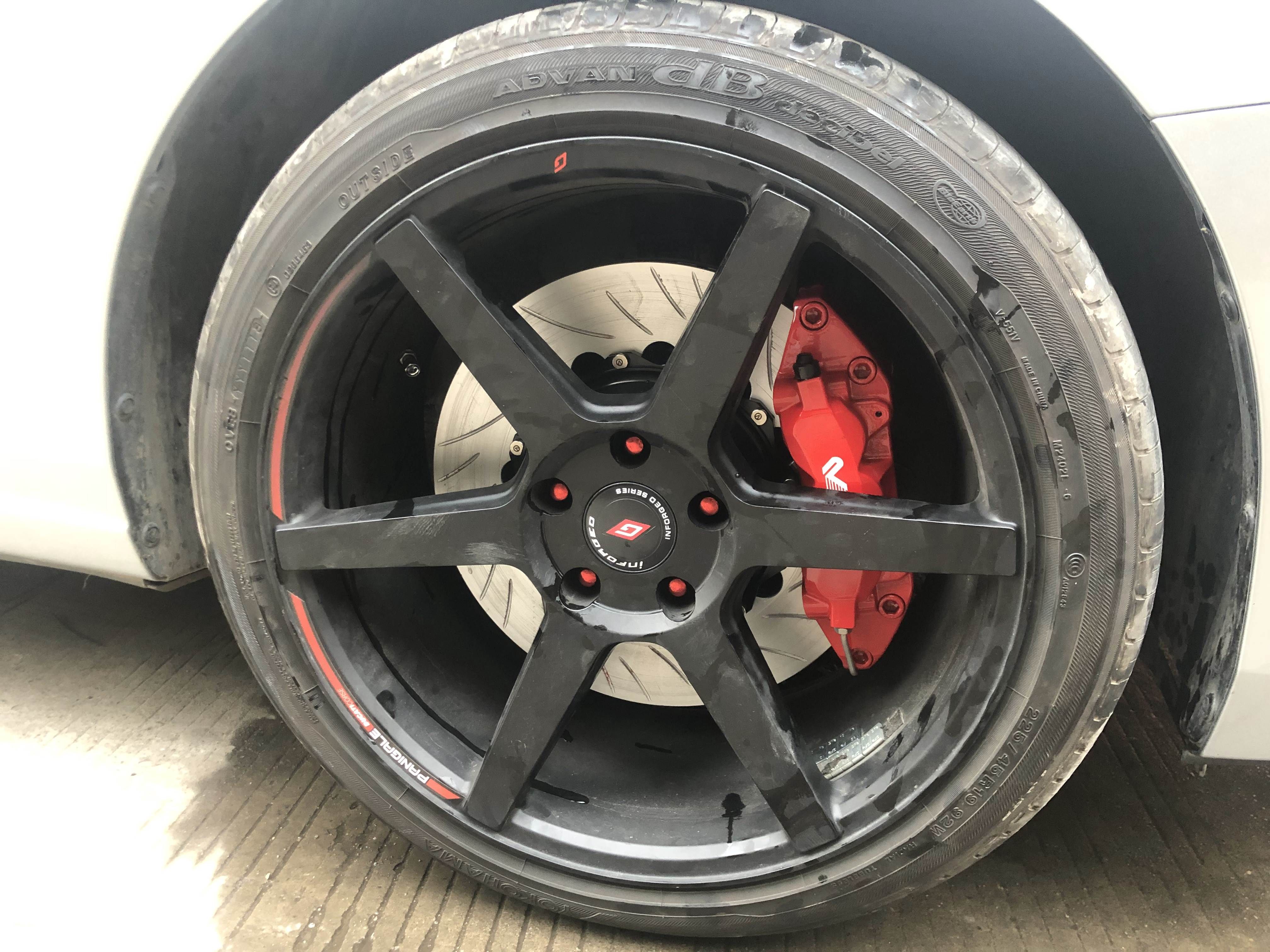 车主：刹车软脚难搞，阿特兹轻改制动，一脚刹车更加灵敏。