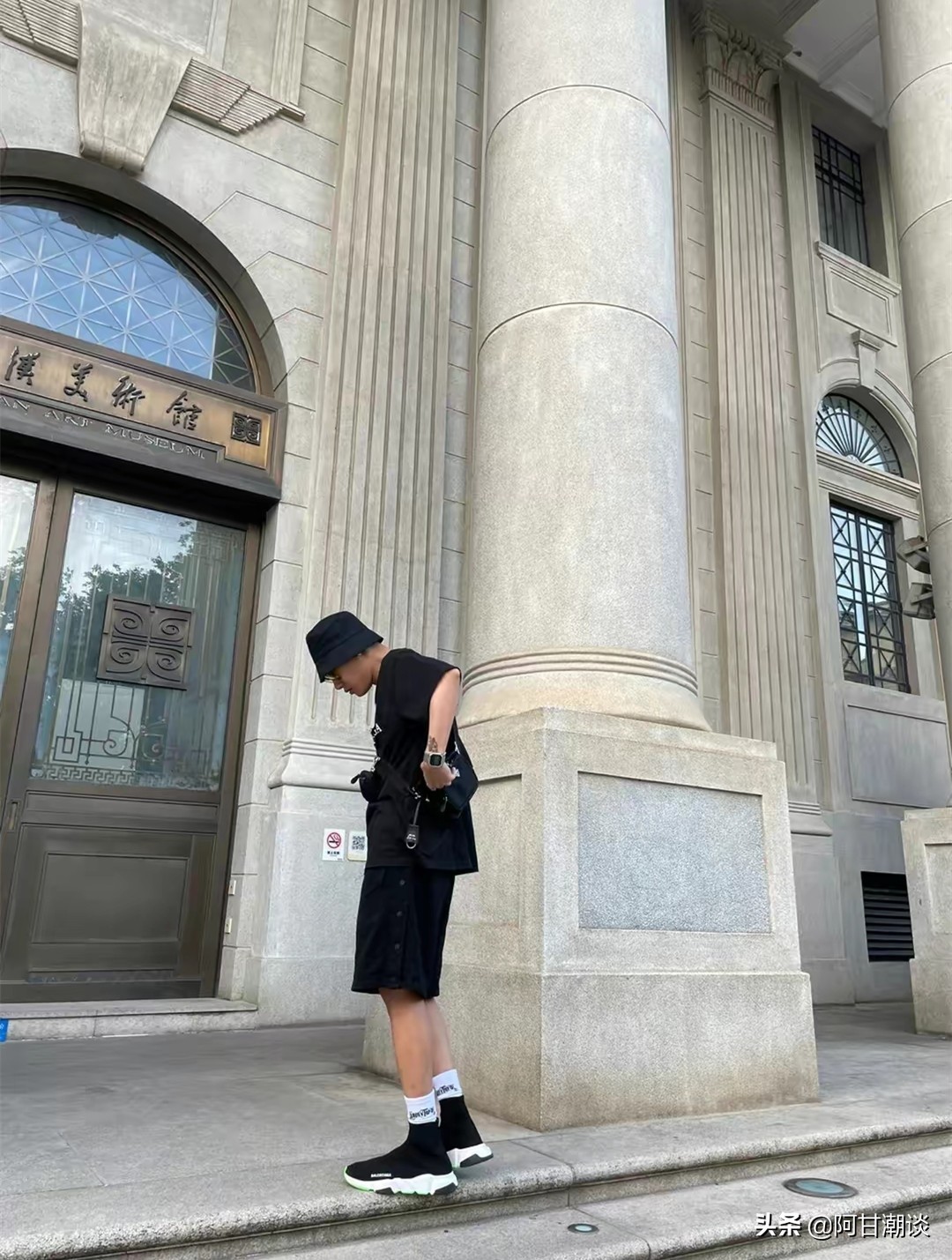 balenciaga巴黎世家印花运动鞋,balenciaga巴黎世家鞋子测评