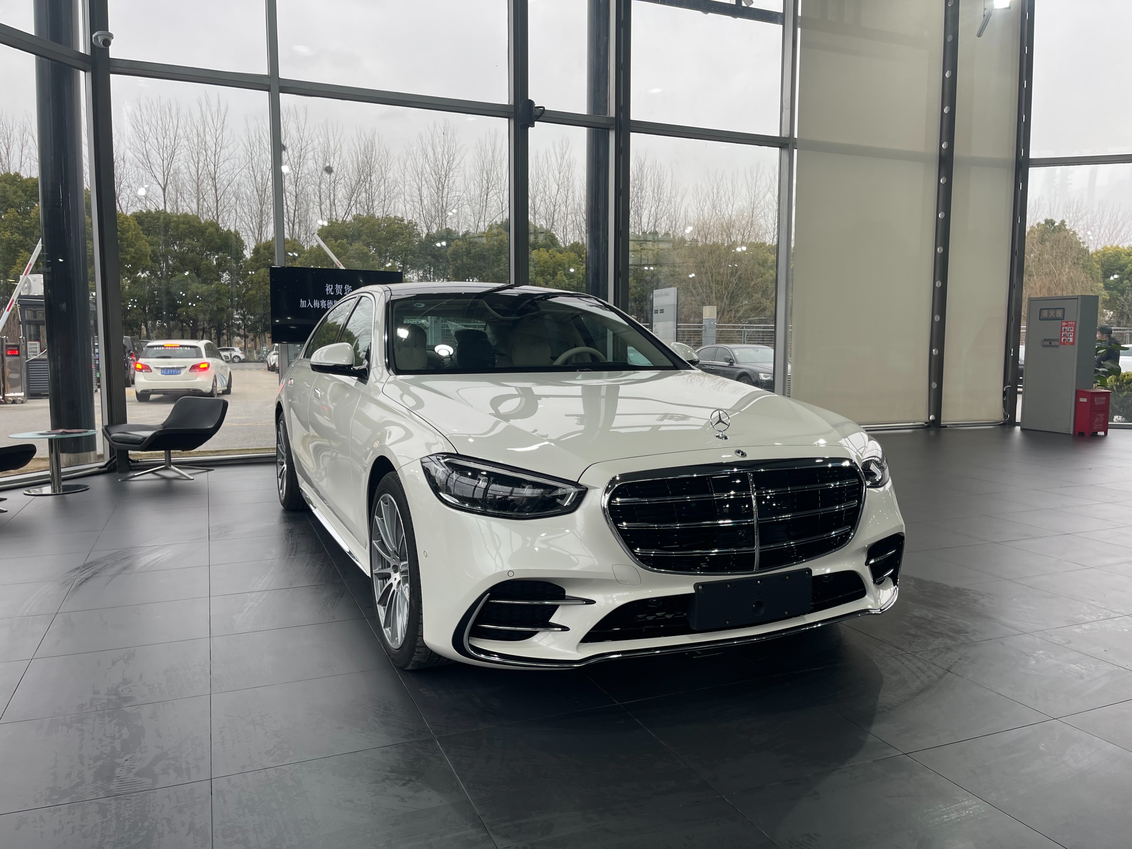 120万左右的奔驰s级,120万奔驰s450l