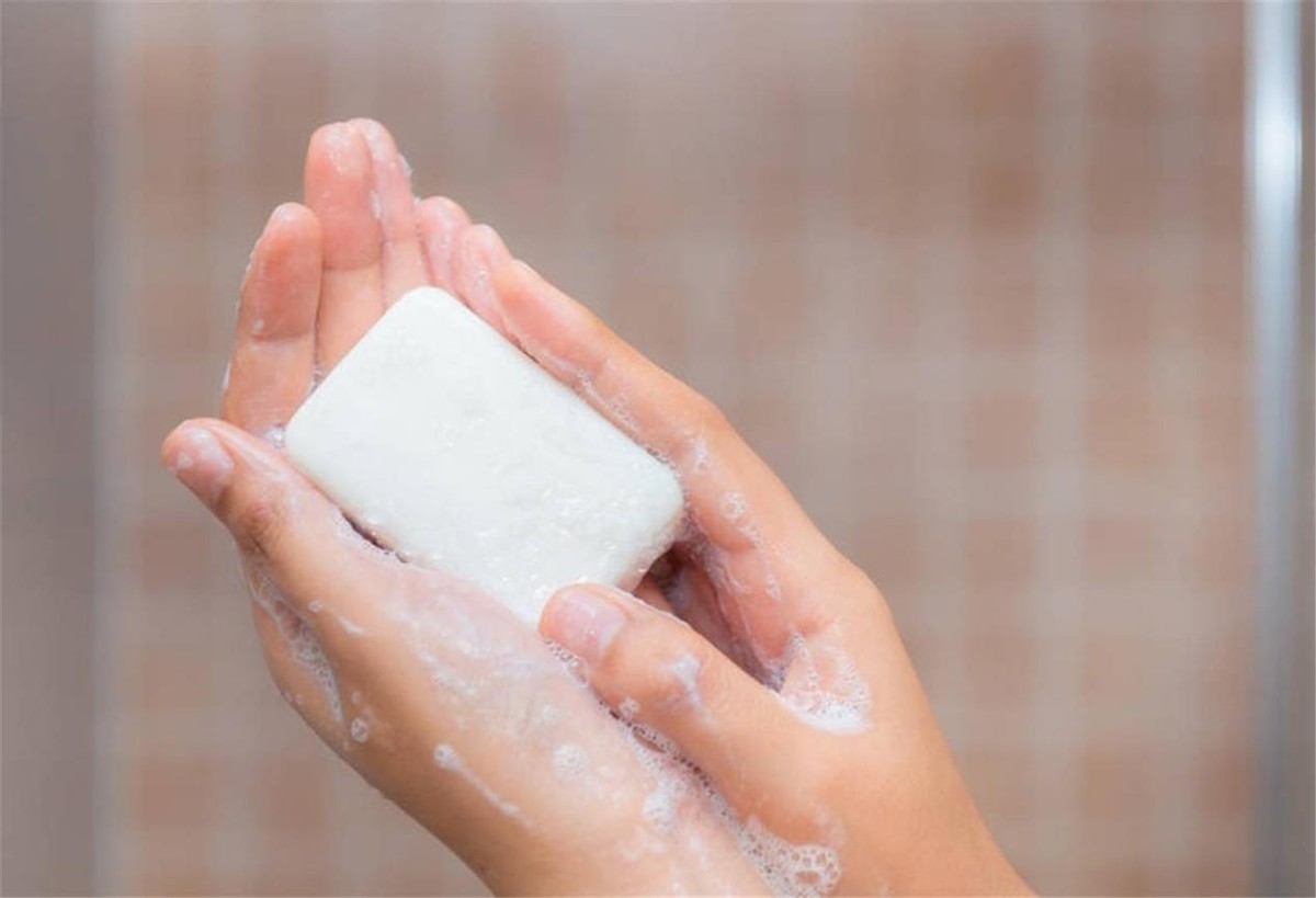 偷肥皂,专偷肥皂的小偷