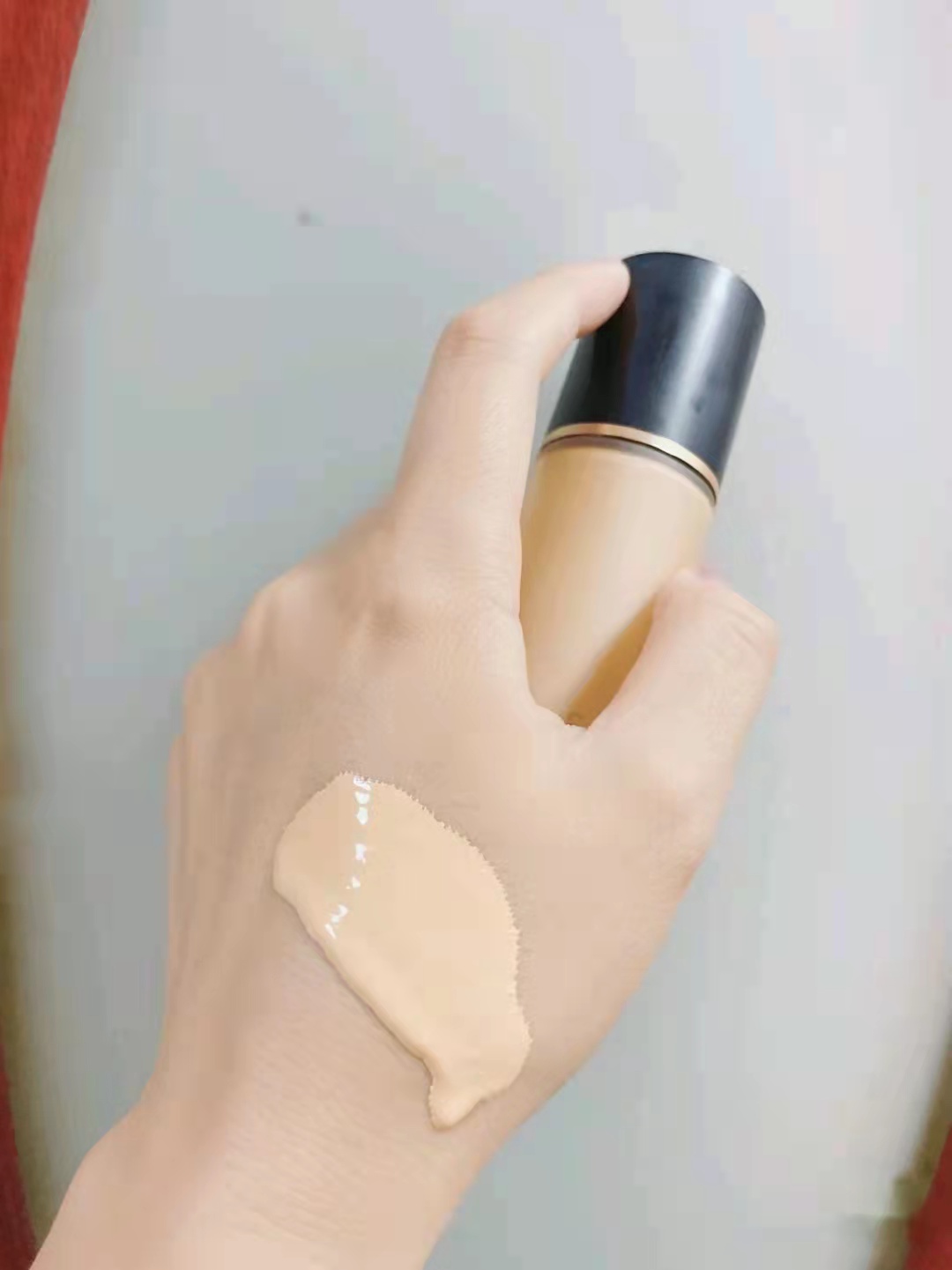 哪种平价粉底液好用不脱妆不卡粉,粉底液推荐学生平价24小时不脱妆