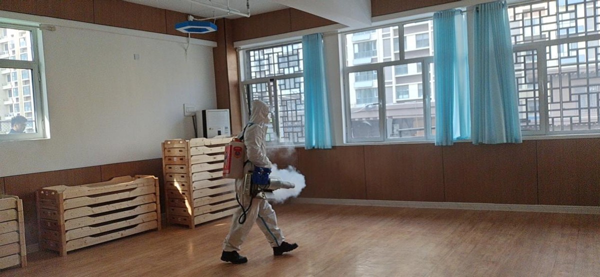 山东郓城：寒假返园陆航消杀为郓城爱迪幼儿园师生保驾护航