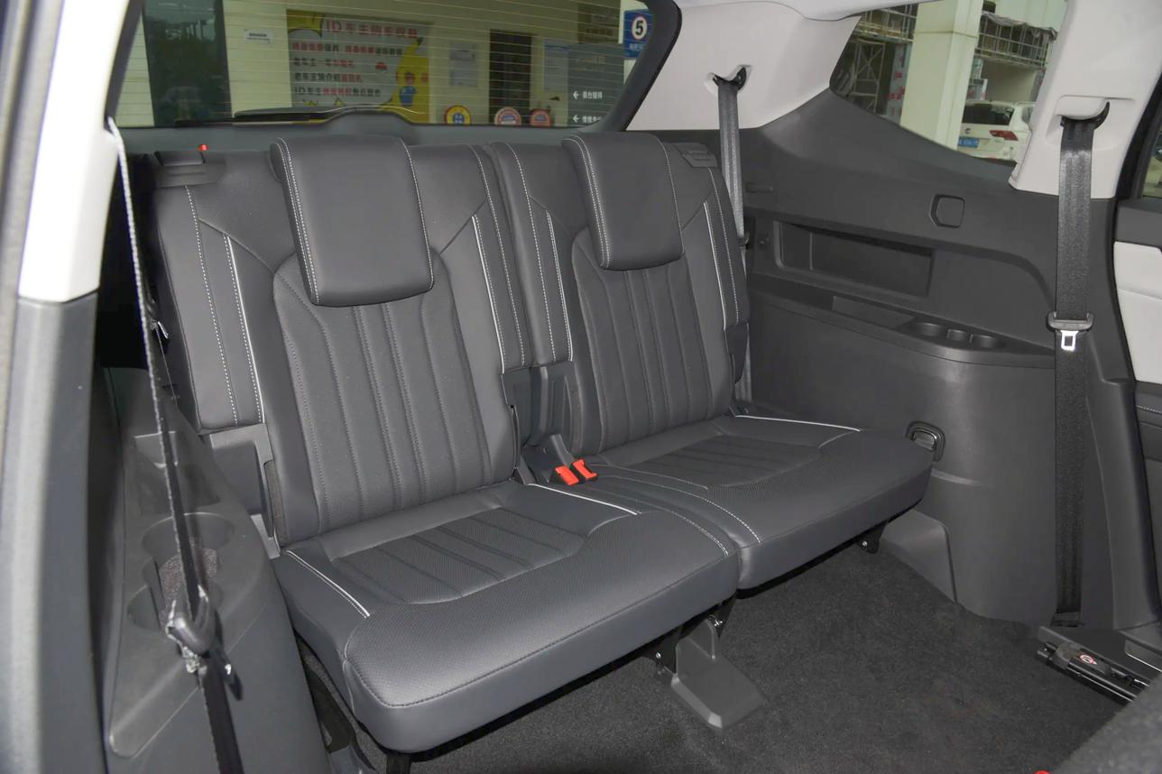 大众途昂降价11万真的吗,大众途昂降价十多万现在什么价