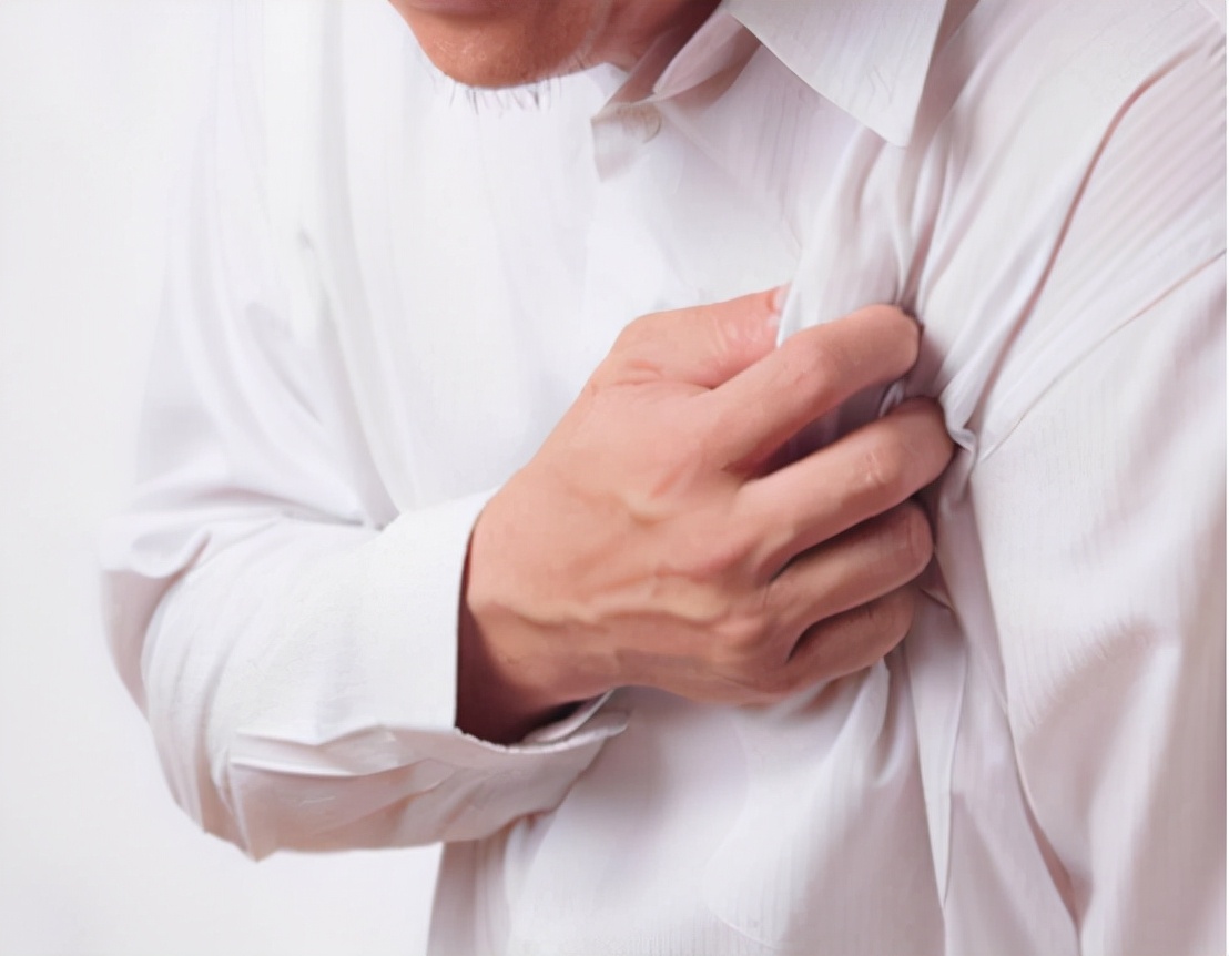 阿奇霉素治疗风险,阿奇霉素是抗菌类药物吗