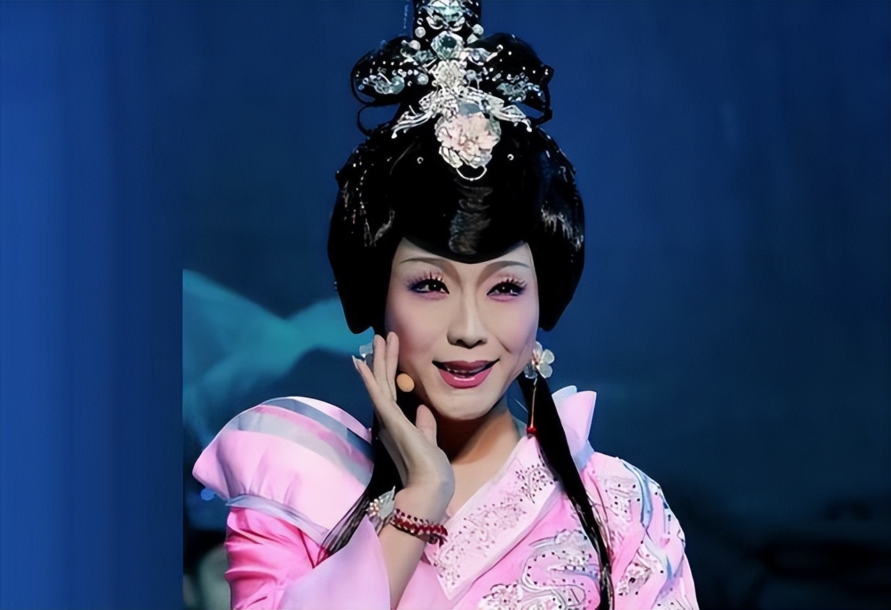 一夜被骂三万次,一夜之间被全网骂