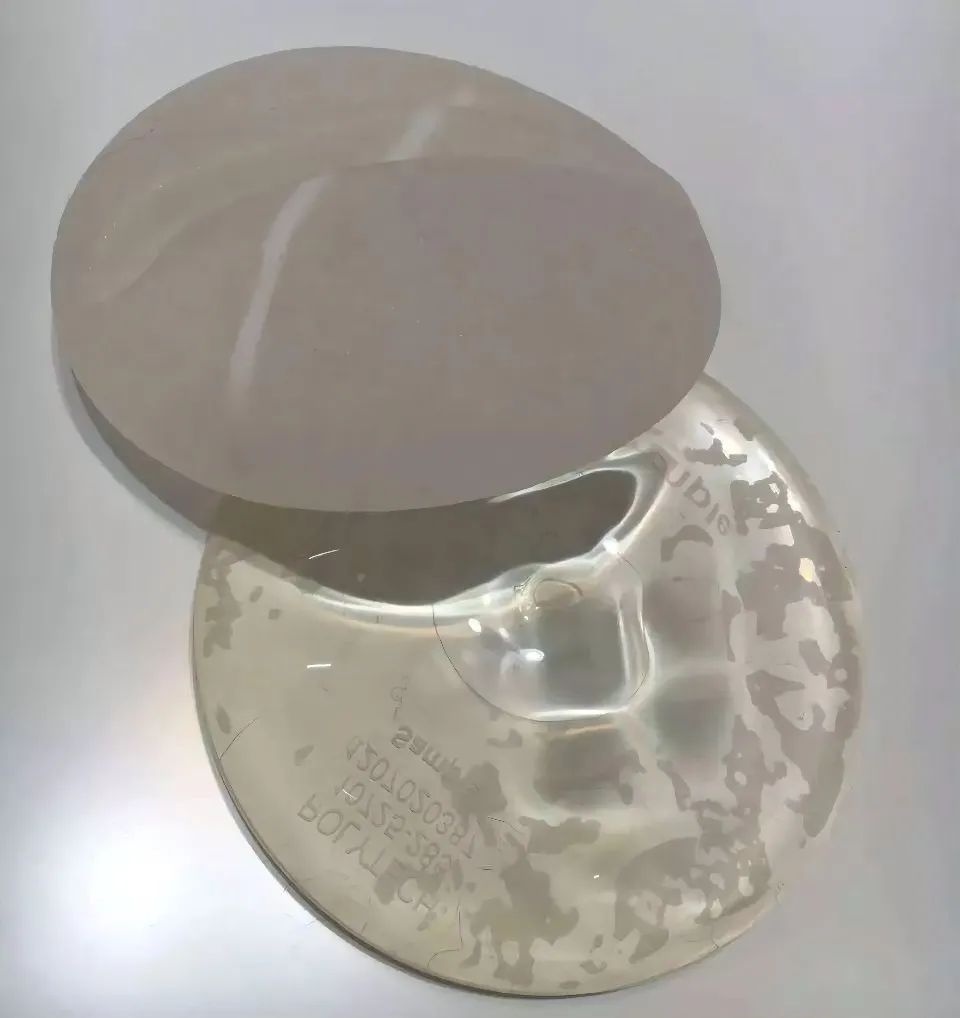 隆胸所用的假体都有哪些区别