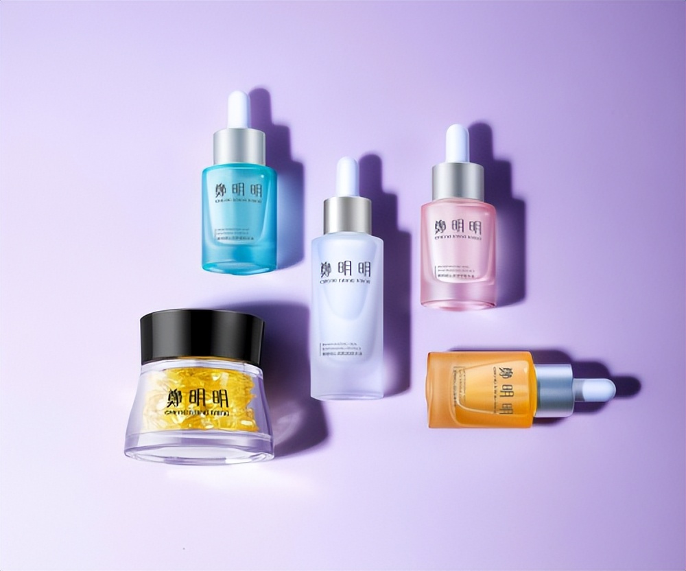 全球公认的抗衰老护肤品推荐：郑明明多效沁润精华液抗老保驾护航