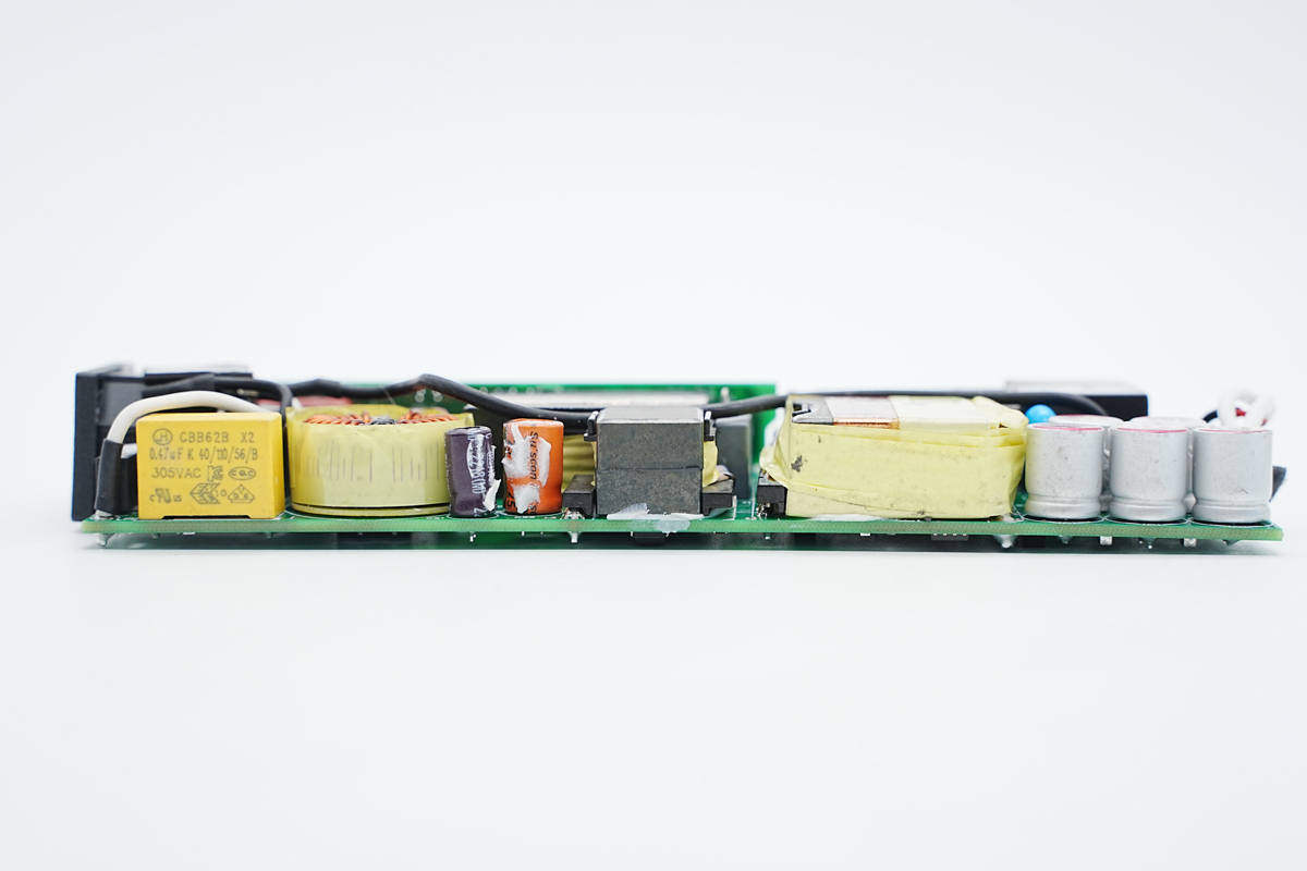 雷蛇笔记本氮化镓适配器,雷蛇330w氮化镓适配器