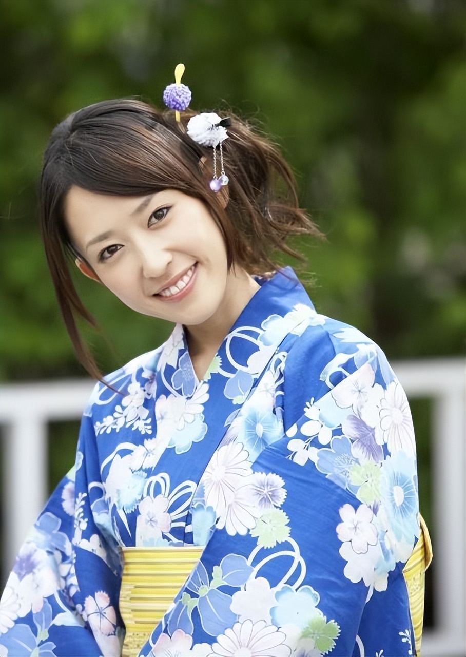 日本女人穿和服，方便“啪啪啪”还是为了防出轨？原来是误解