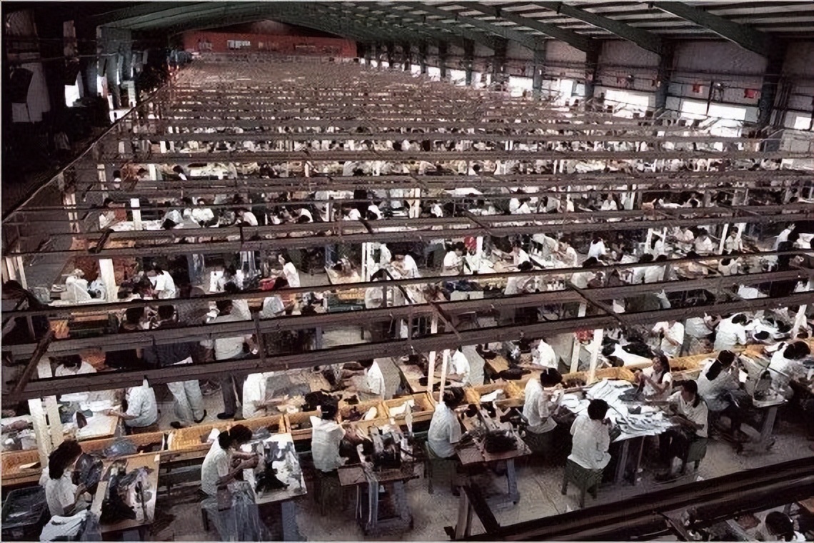 苹果暴跌最新信息,苹果暴跌最新信息是真的吗