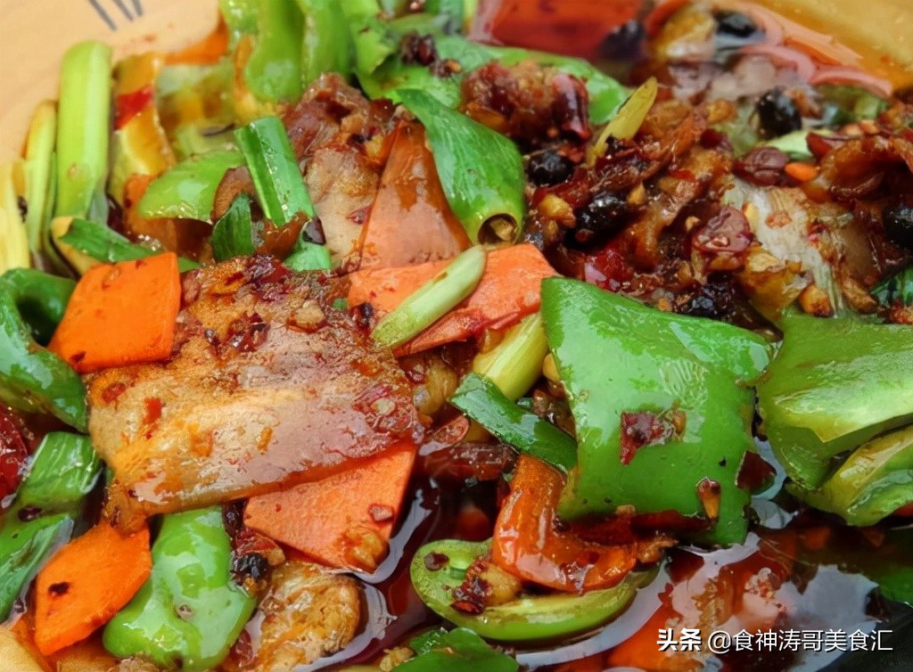 享有盛名的特色美食小吃,唯有美食不可辜负辣子鸡