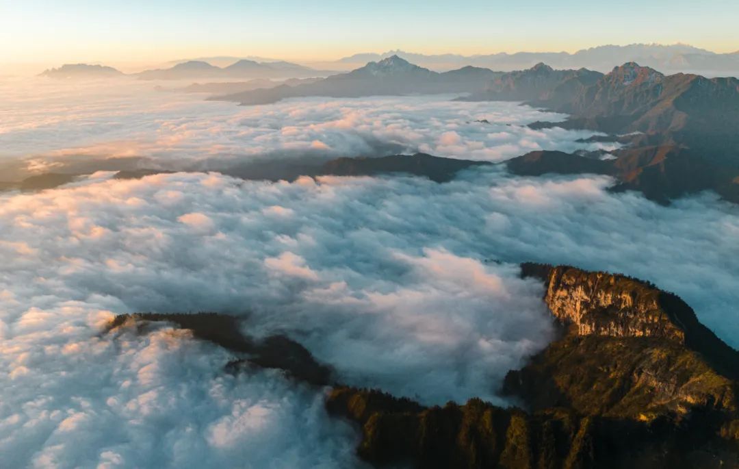 官方发声：让鞭炮声重新响起！必去的​14条春节长线，过个畅快新年