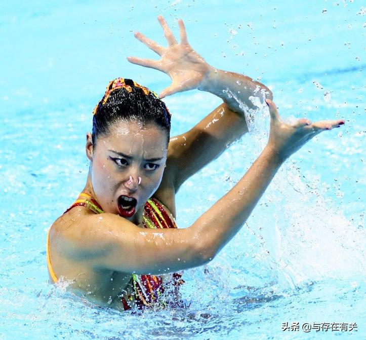 这些摄影师有点坏啊！25个运动员在场上被摄影师抓拍的尴尬瞬间