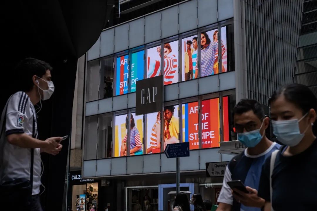 仅仅4000万美元！Gap甩卖中国业务/中国成为全球最大奢侈品市场