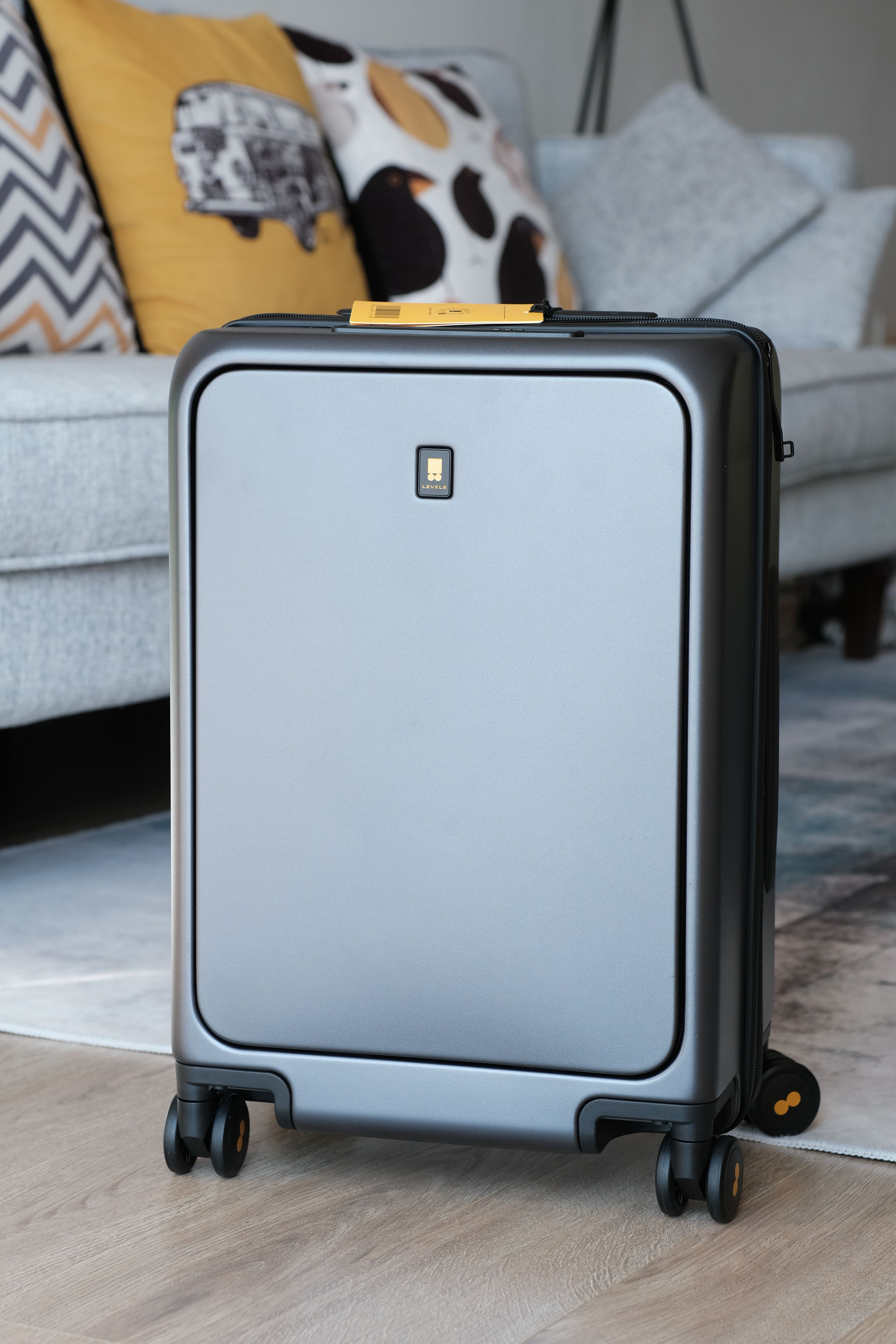 简约有范儿地平线8号行李箱,地平线八号行李箱推荐