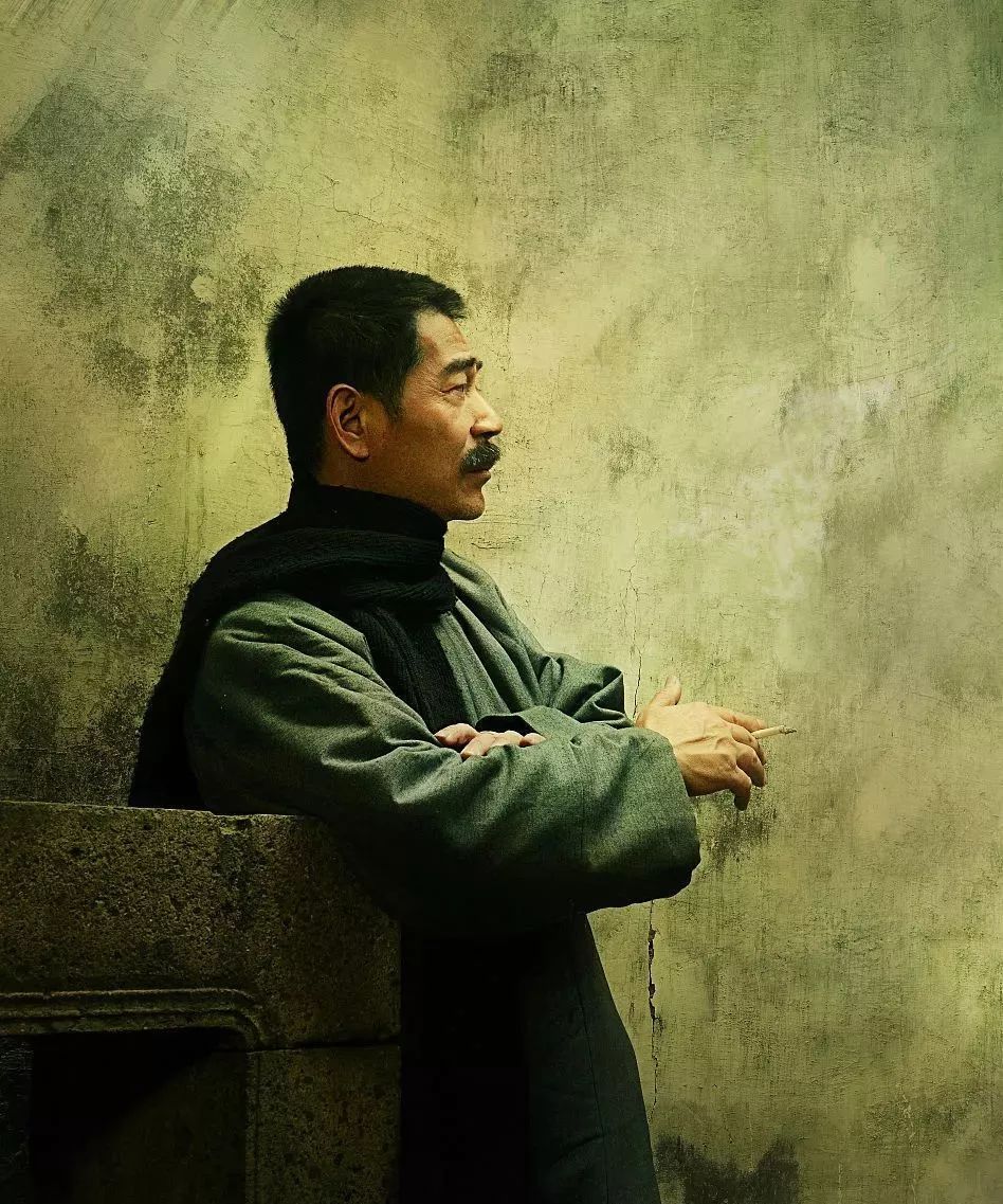 鲁迅玩伴闰土：57岁病逝，留下五子，如今后代现状让人感叹