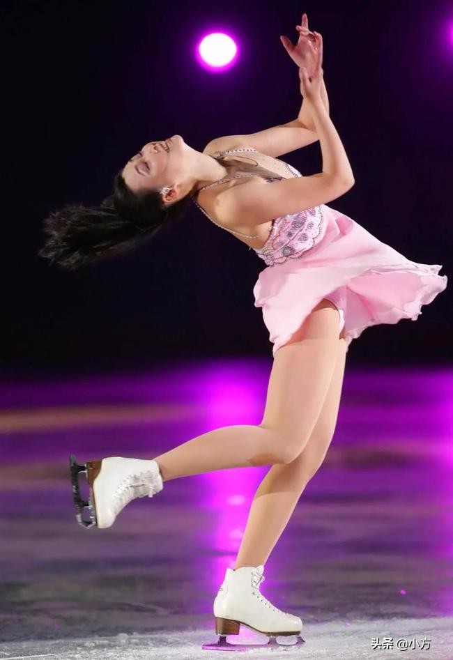 中国冬奥会明星事迹,冬奥会冰雪英雄都有谁