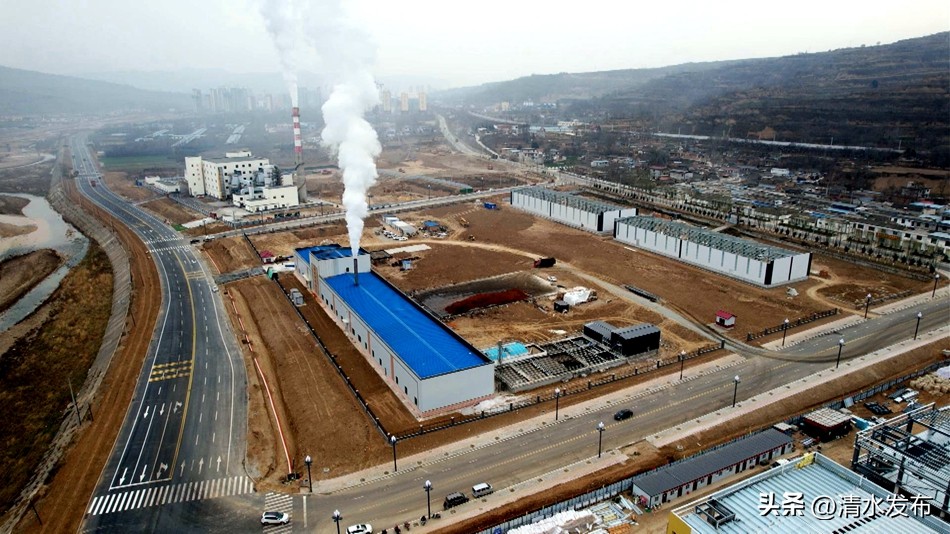 奋进新征程创造新伟业朗诵,高质量推进工业园区建设