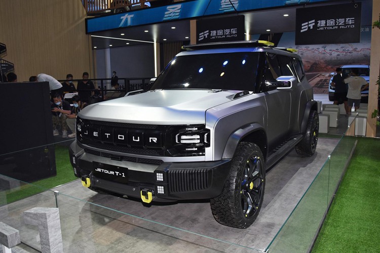 比坦克300还硬派的suv,奇瑞捷途t-x对比坦克300