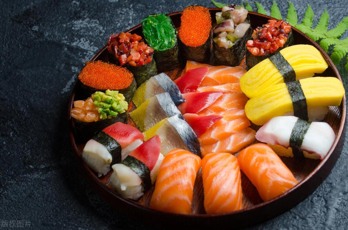 93后打工一年挣钱400万,90后小伙辞职单干月入2万到3万