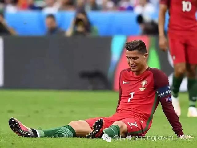 天下足球文案青春是一首诗,天下足球亨利经典文案完整版