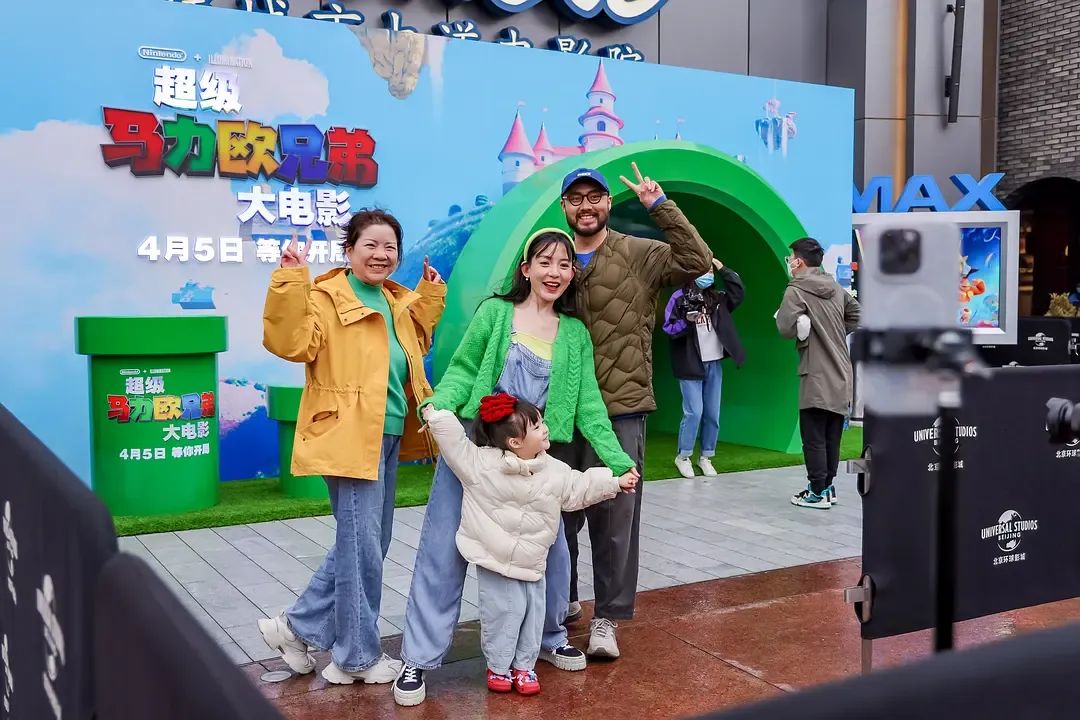 又爽又嗨,今年最快乐的电影来了,没有之一