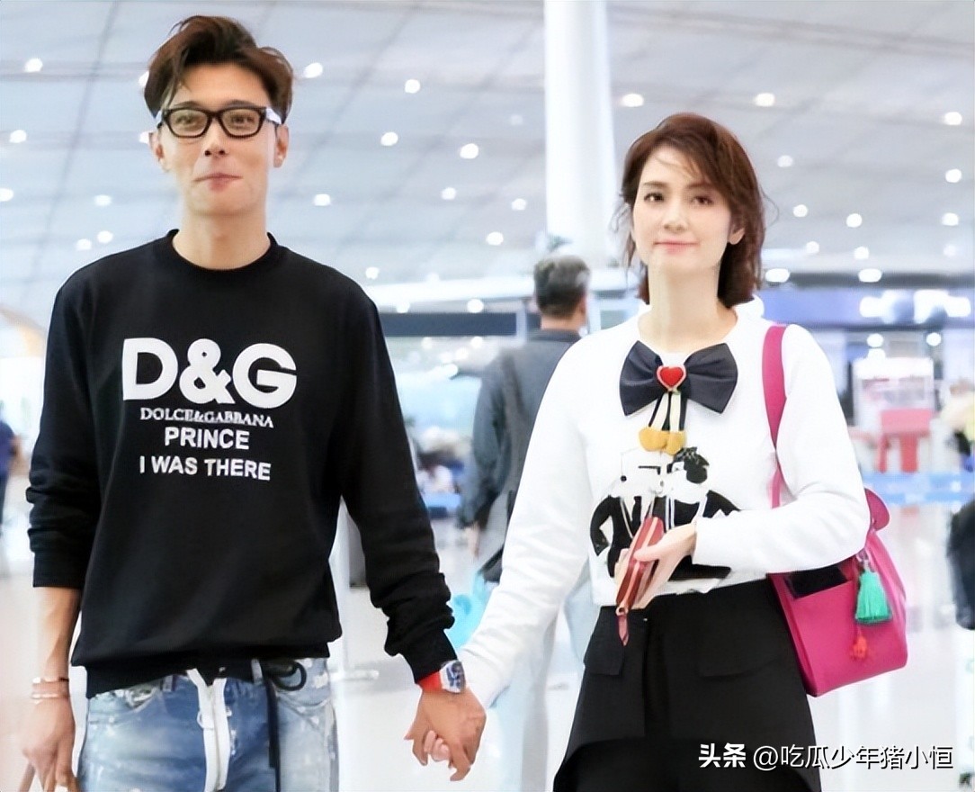 张丹峰和毕滢一起吃烧烤视频,张丹峰吃烤肉