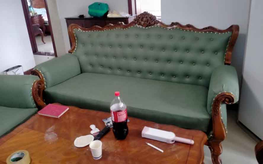 老式旧实木沙发翻新自己做,旧沙发翻新换布换皮多少钱
