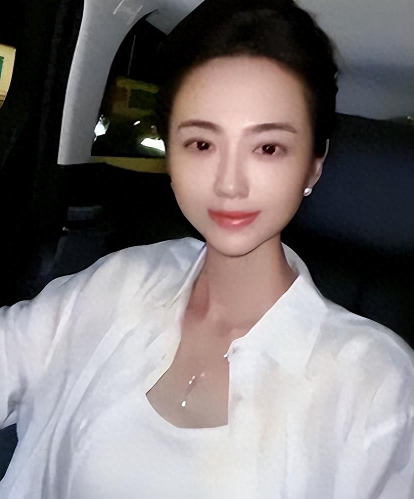 恒大白珊珊与许家印的关系,恒大白珊珊与许家印是什么关系