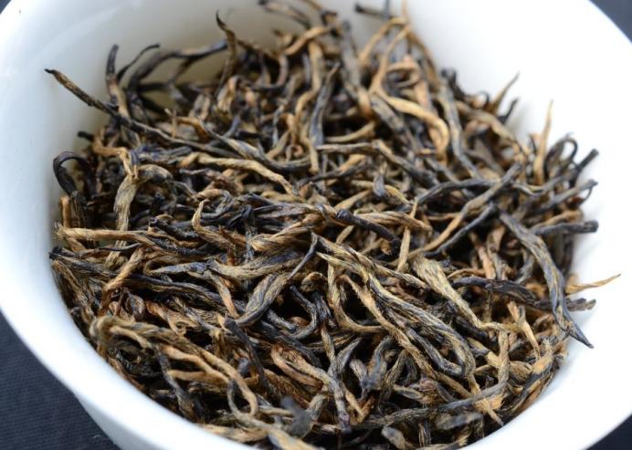 哪种茶叶品种有绿茶味道的茶最好,中国茶叶最好喝的是哪种茶