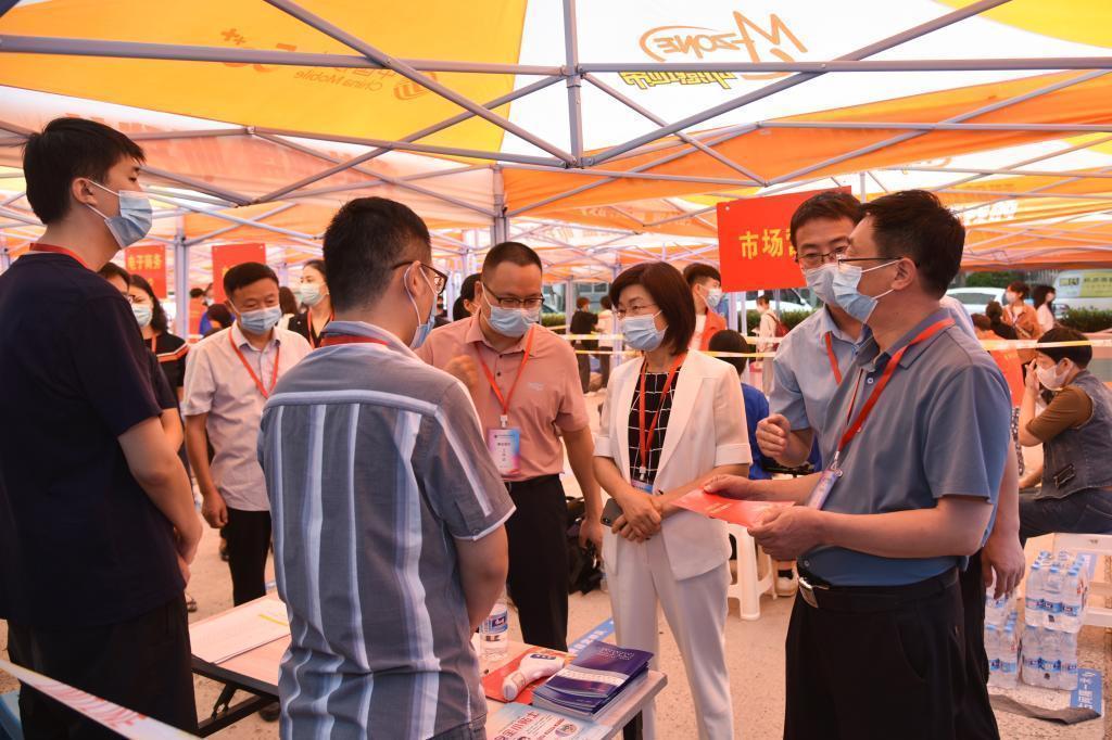 河南职业技术学院喜迎2022级新生