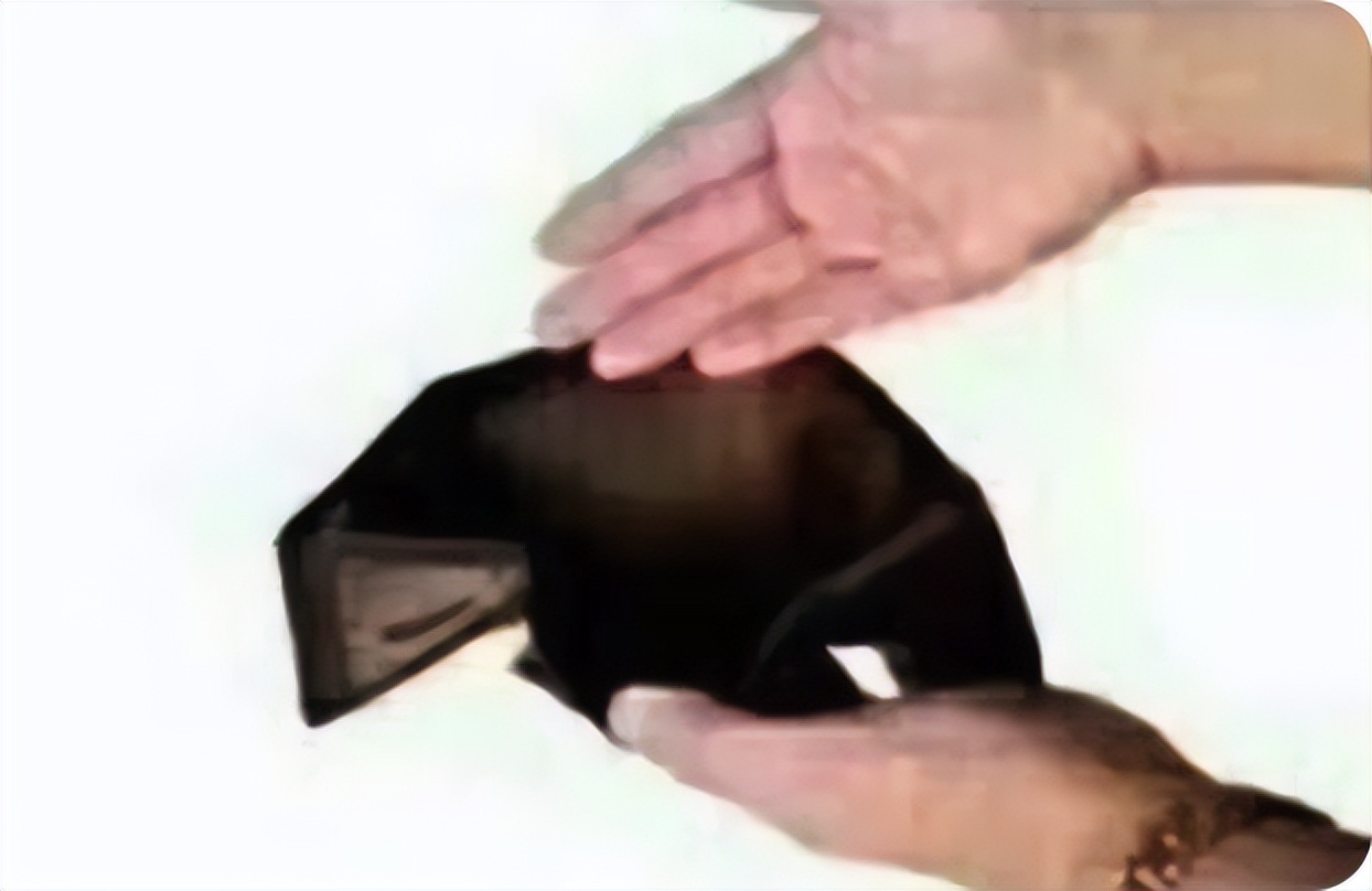 3699买苹果,2799元一部新款iphone