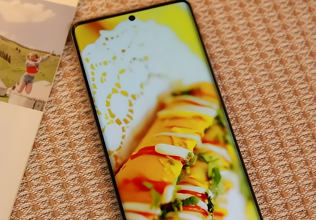 为什么不建议买老款手机,全新手机和二手手机有什么差距