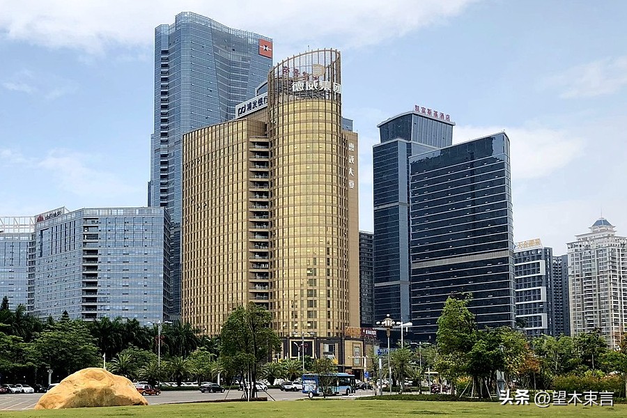 三亚的交通区位优势,三亚哪个地方空气质量最好