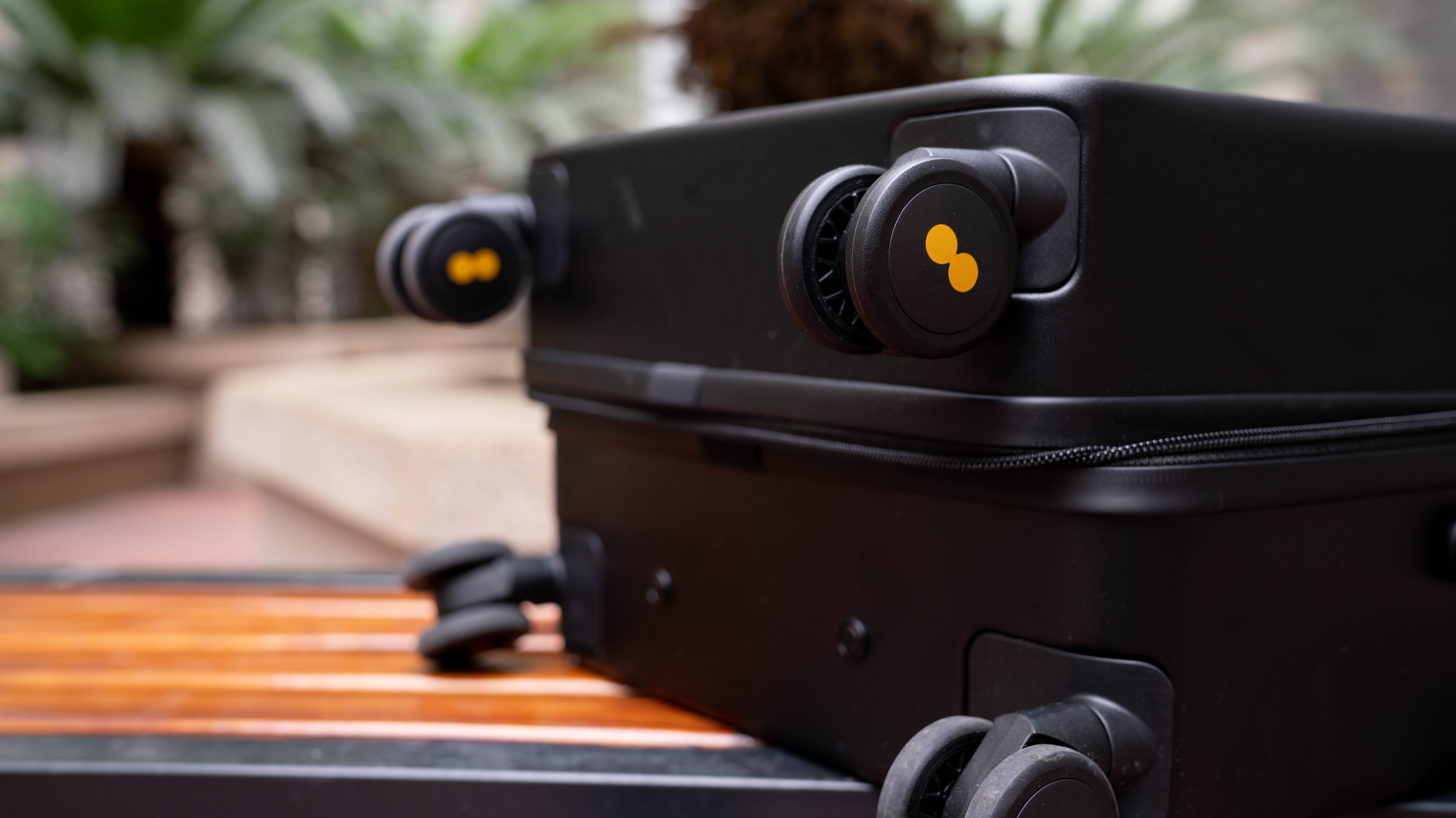 高品质行李箱地平线8号,地平线8号城市脉搏行李箱价格