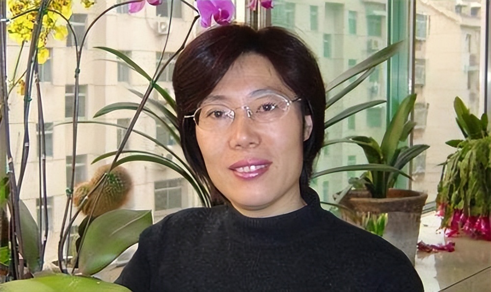 山东一女子,因坐月子无聊破译美国2套密码,国家奖励她711万