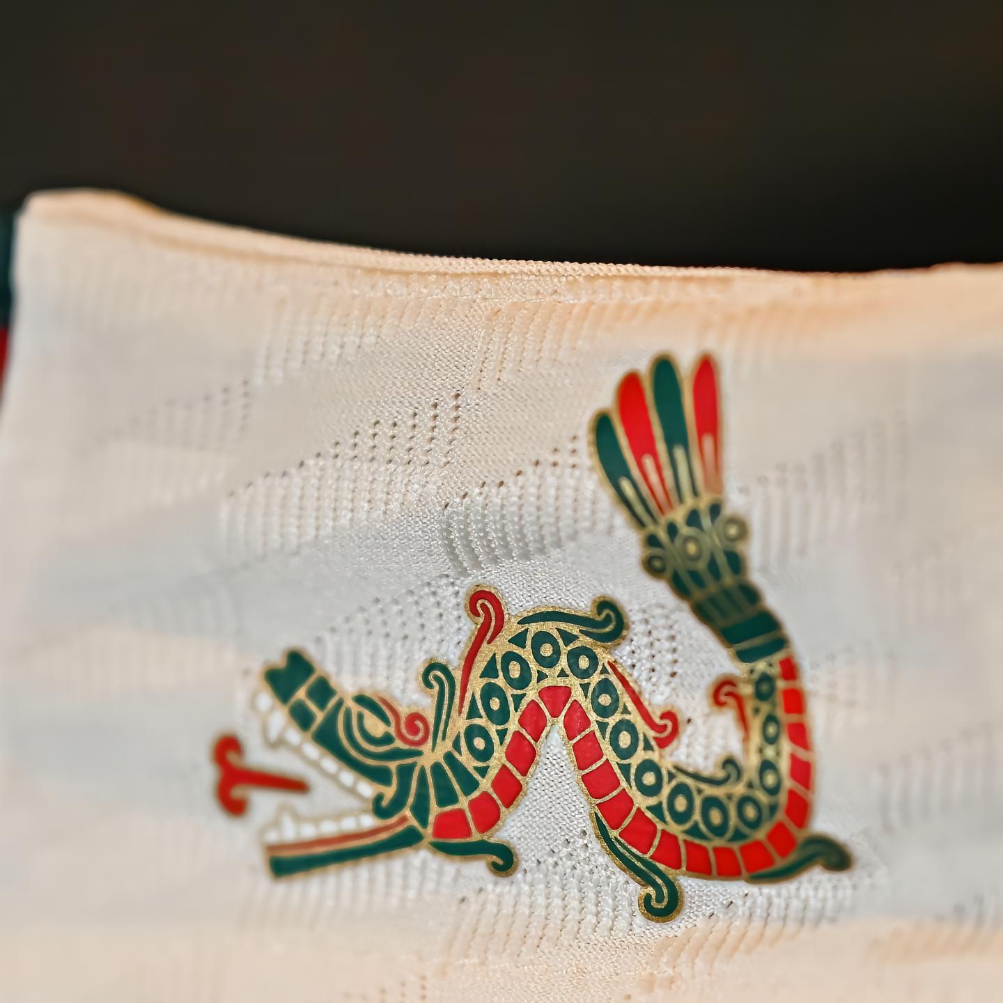 卡塔尔世界杯国家队球衣,卡塔尔世界杯官方纪念蓝白球衣