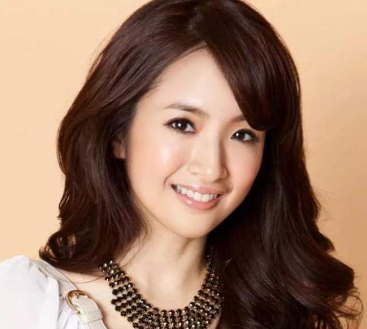 林依晨嫁入豪门后真的幸福吗,林依晨现在婚姻状况怎么样