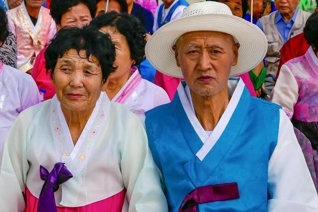 韩国人大量定居中国的真实原因,韩国每年有多少人移居到中国