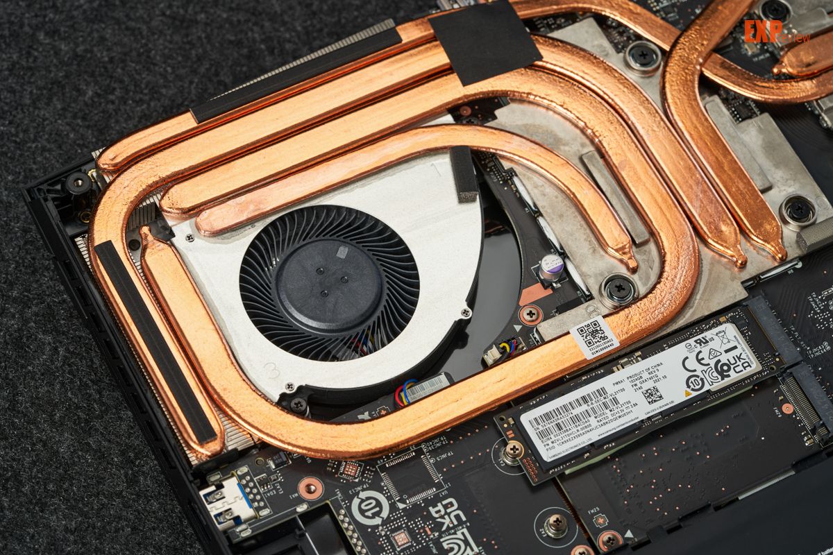 微星冲锋坦克ProGP76游戏本评测：光追战场的大火力输出位