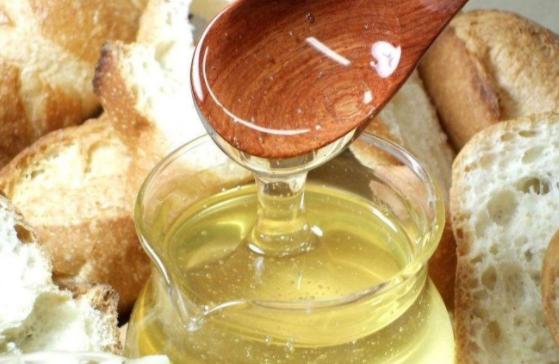 怎样用火烧鉴定蜂蜜真假,鉴定蜂蜜真假直播间