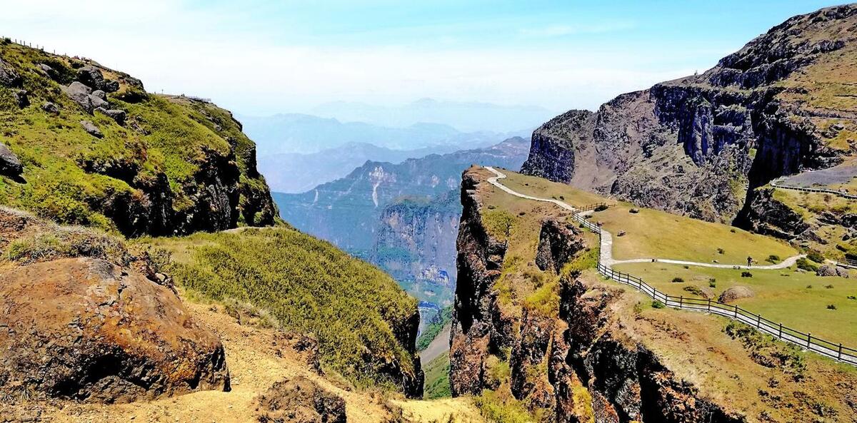 2022云南旅游景点攻略自由行,云南旅游玩得不过瘾