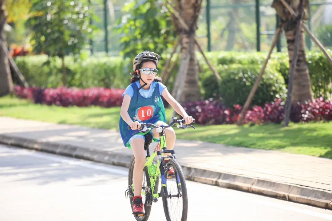 2021海南铁人三项收官赛,中国小铁人三项比赛