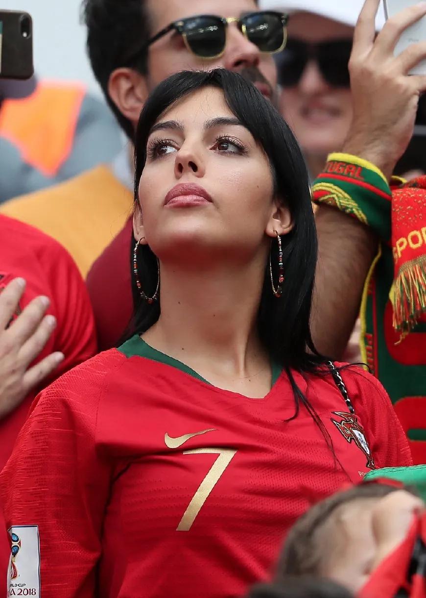 国足已经踢不了亚洲杯了吗,国足最后的巅峰唯有足球不可辜负