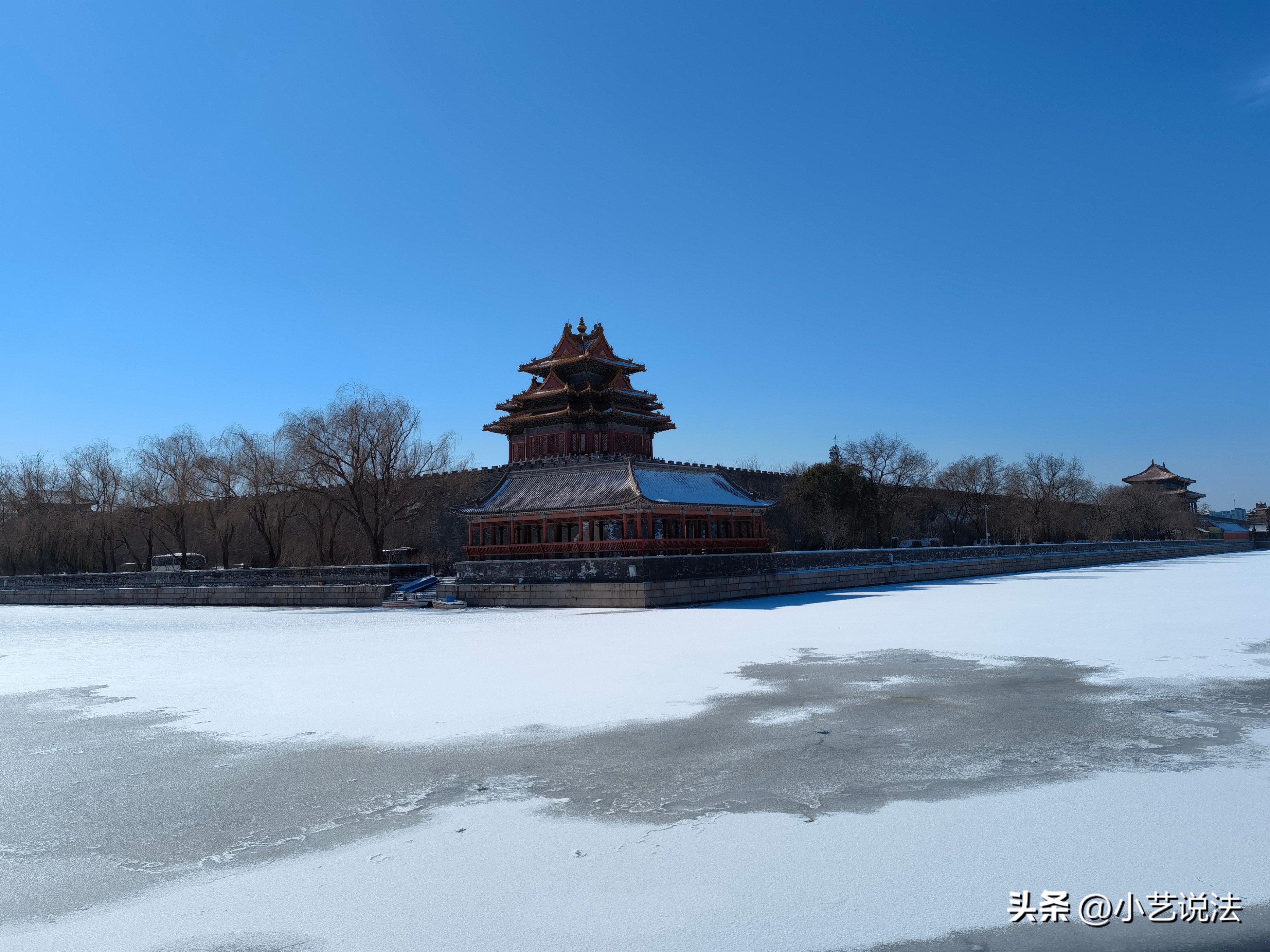 被限制乘坐飞机,被限制出行怎么坐飞机