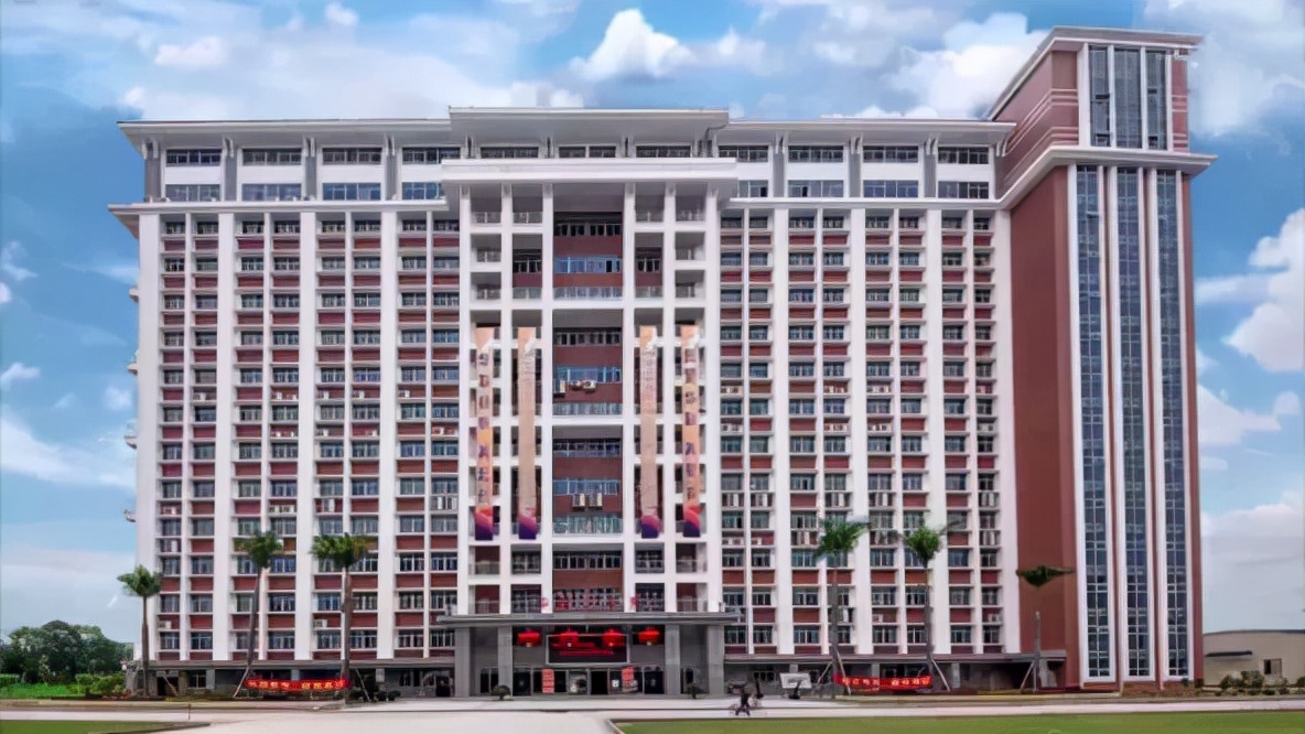 成绩不好?怕考不上好大学?这所广州天河的好大学过线即可录取